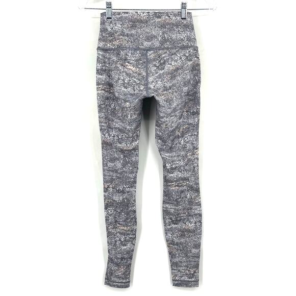 Lululemon Wunder Under HR Tight 28" Size 4 Frozen Vista Alpine White Multi - Picture 2 of 9